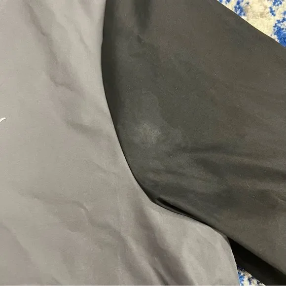 Black and Grey Lightweight Rain Jacket - Picture 5 of 6